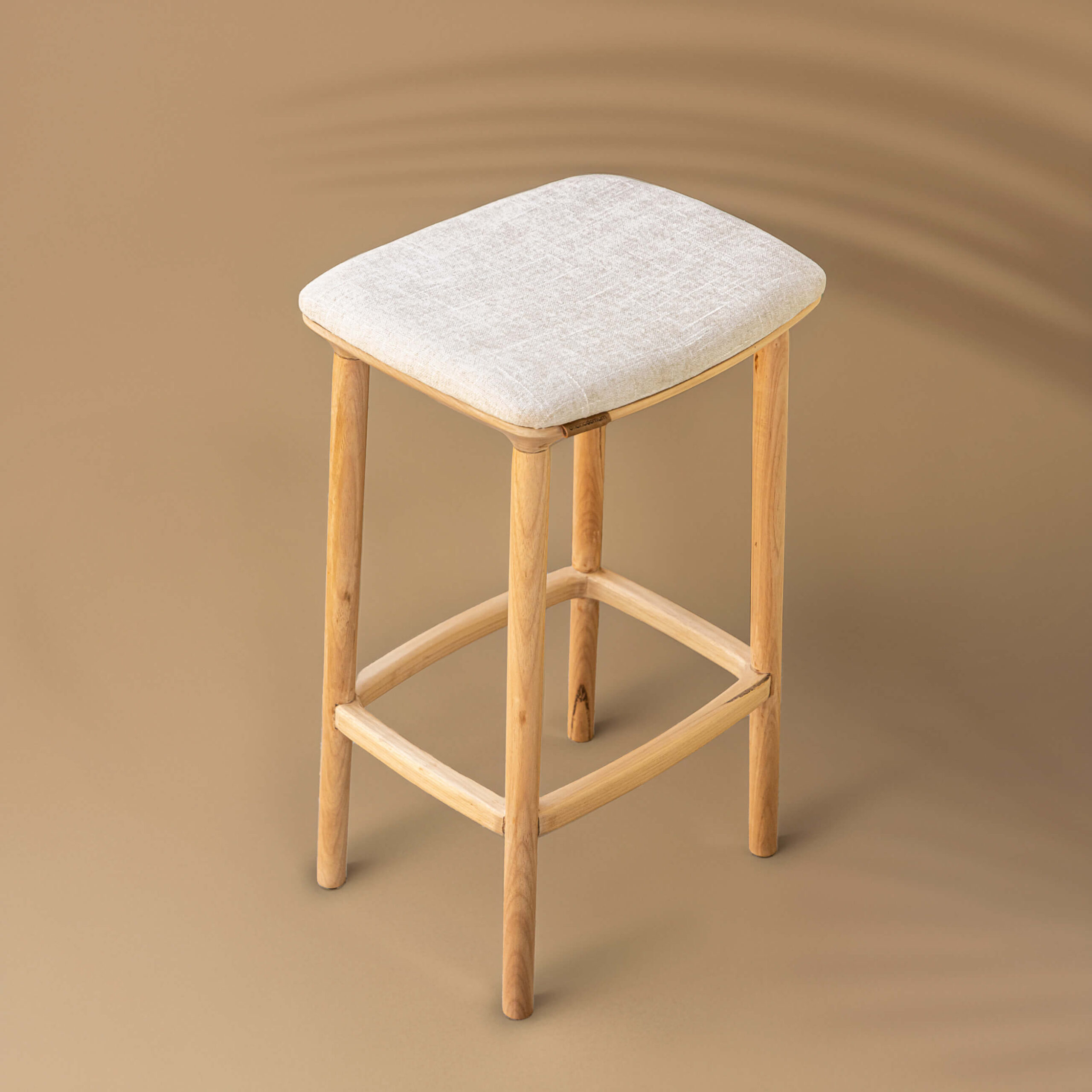 Banqueta Japandi - Tauari Verniz Fosco + Tecido Quaker Calvary Pelican 1