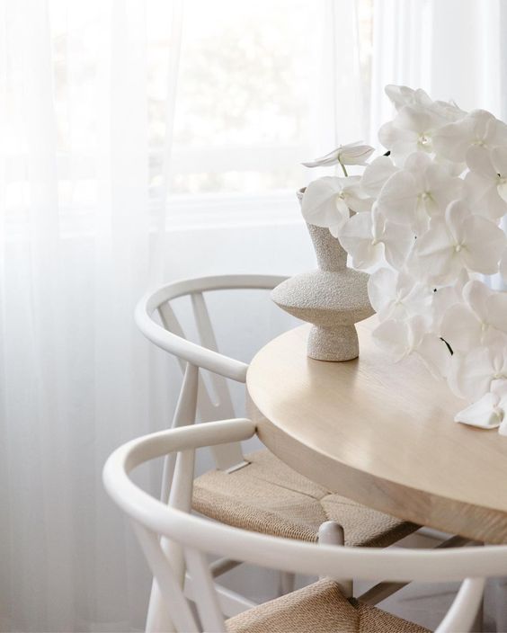 Cadeira-Wishbone-uma-obra-iconica-de-Hans-J.-Wegner-22[1]