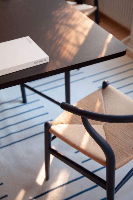 Cadeira-Wishbone-uma-obra-iconica-de-Hans-J.-Wegner-9[1]